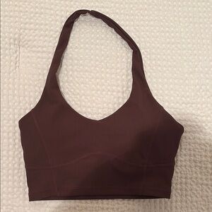 Wilo halter sports bra